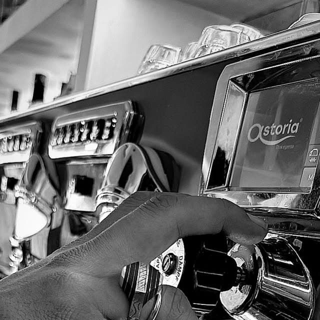 Love Me Caffè — foto 12
