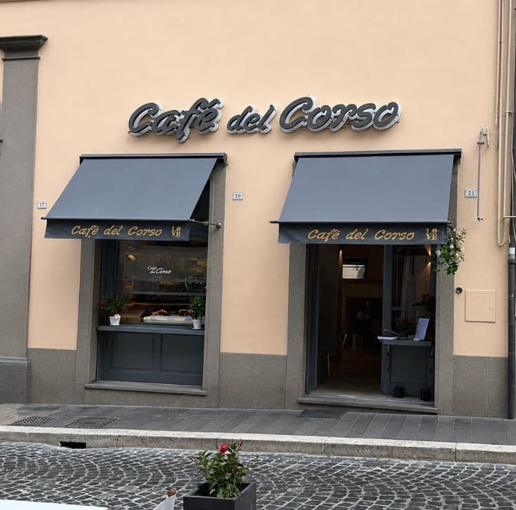 Love Me Café del Corso